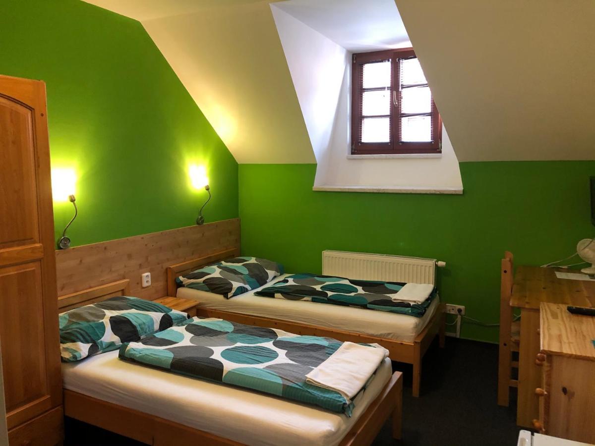 Pension Kadlcuv Mlyn Brno Exterior foto